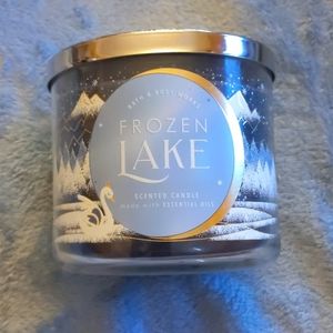 Frozen Lake 3 Wick Candle